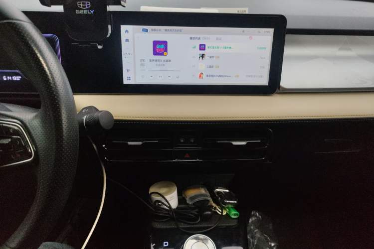 Used Geometry E Firefly 2023 320KM Happy Tiger 5-Seater