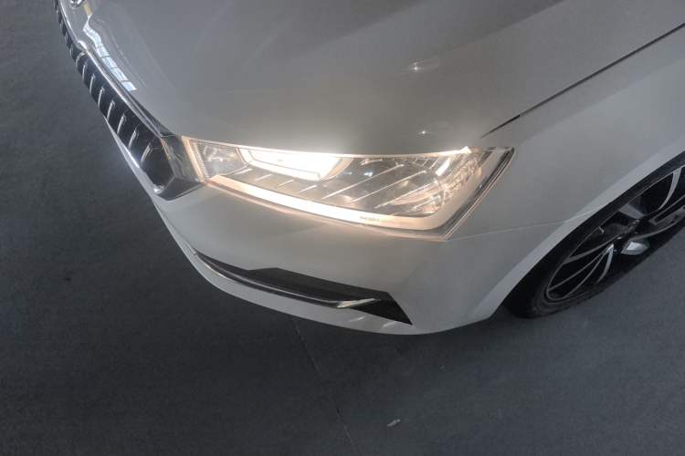 Used Skoda Rapid 2020 1.5L Automatic Comfort Edition
