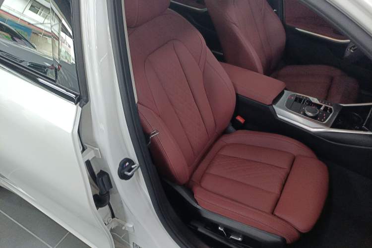 Used BMW 3 Series 2025 330Li M Sport Shadowline Package