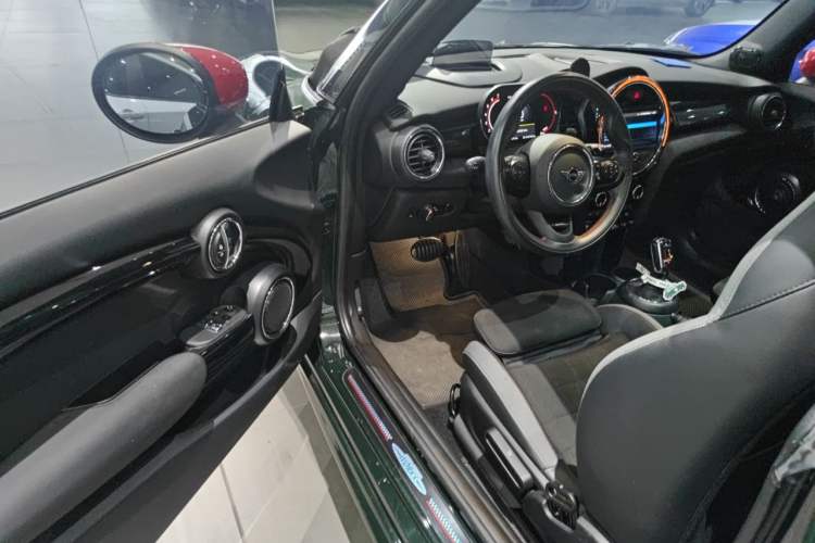 Used MINI JCW 2021 2.0T JOHN COOPER WORKS ALL-IN
