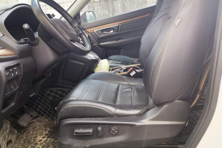 Used Honda CR-V 2021 240TURBO CVT 2WD Fashion Edition
