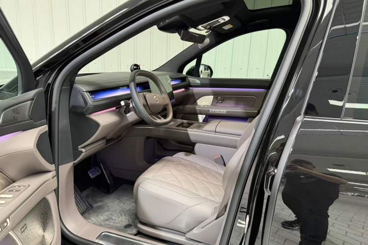 Used Nio ES8 2026 Model 6-seat Executive Signature Edition