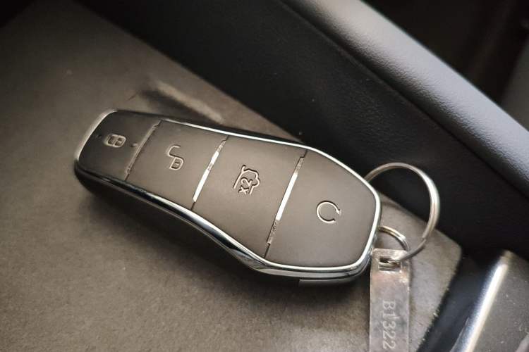 Used BYD Seal 06GT 2025 Intelligent Driving Version 605 Heatwave Edition Vehicle Key