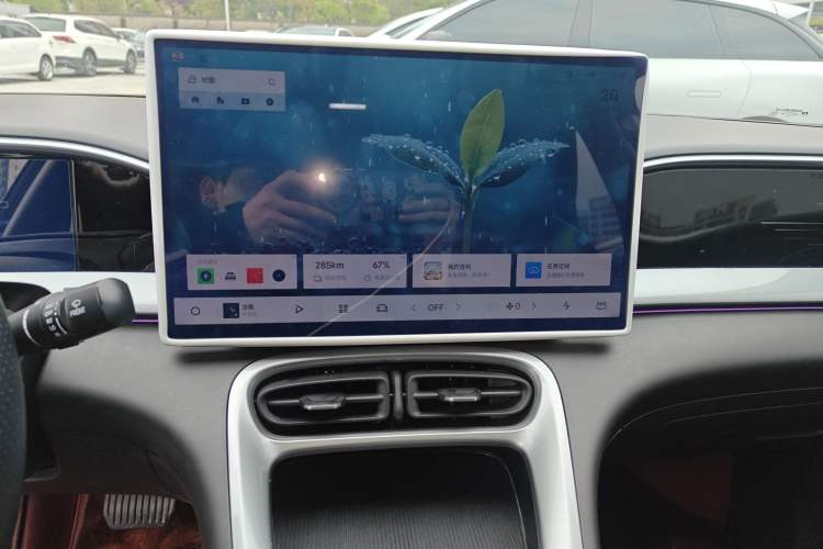 Used Geely Galaxy Geome 2025 UP 410km Exploration Edition Audio And AC Panel