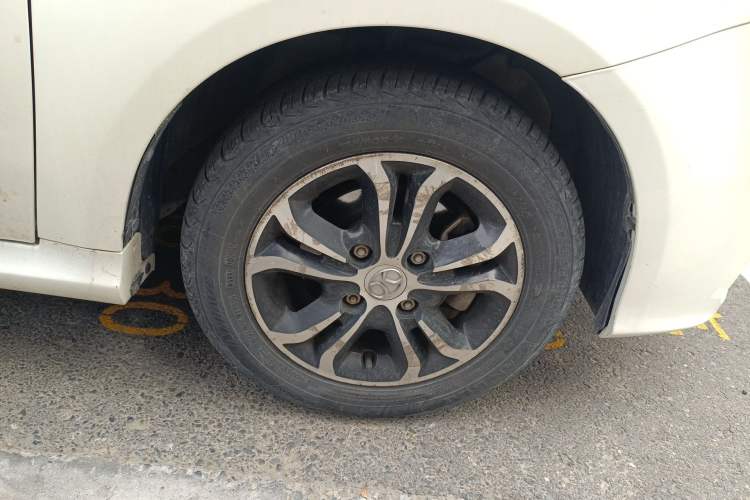 Used BAIC Senova D20 2015 Sedan 1.5L Manual Lotte Edition Right Front Wheel Hub