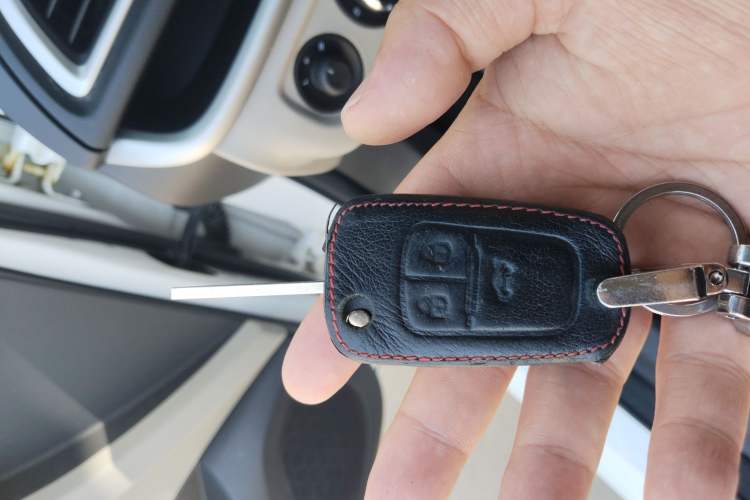 Used Buick GT 2015 15N Automatic Deluxe Edition Interior 1