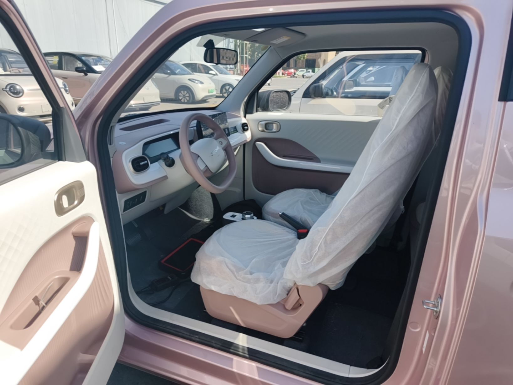 Geely Galaxy Panda 2025 210 km – Yuanqi Bear — снимка 18