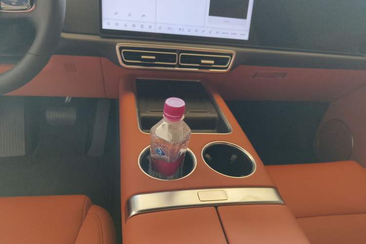 Used Li Auto L8 2025 Ultra Smart Refreshed Edition
