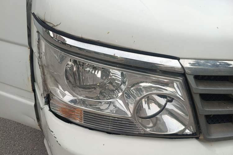 Used Jinbei Hiace 2020 2.0L Express King Series Deluxe Van High Roof China VI Standard 1TZS