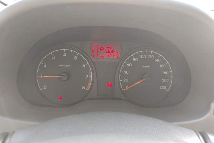Used Hyundai Verna (older generation) 2016 1.4L Automatic Smart GLS Instrument Cluster