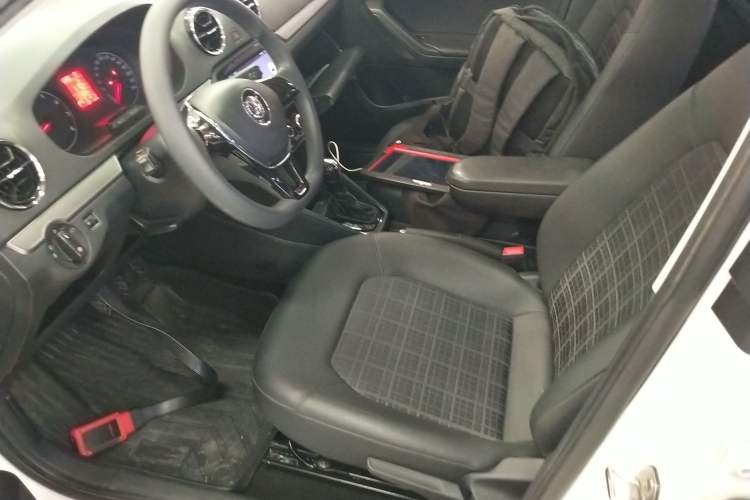 Used Volkswagen Jetta 2017 1.5L Automatic Comfort Model
