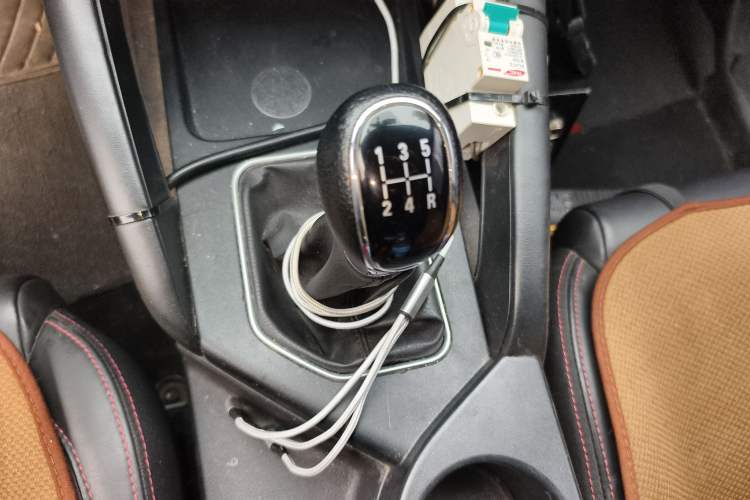 Used Dongfeng Fengon 500 2021 1.5L Manual Enjoyment Model Gear Lever