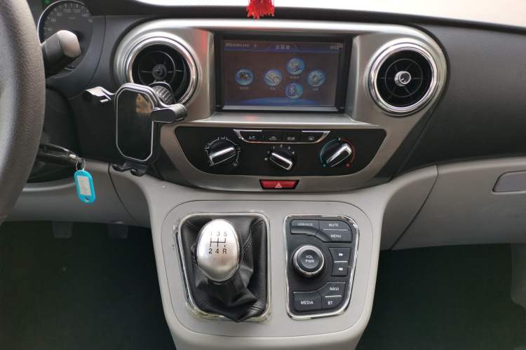 Used JAC Refine M3 2016 IKEA Edition 1.6L Luxury Smart Model Audio And AC Panel