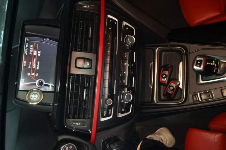 Used BMW 3 Series 2013 316i Sport Design Package Audio And AC Panel