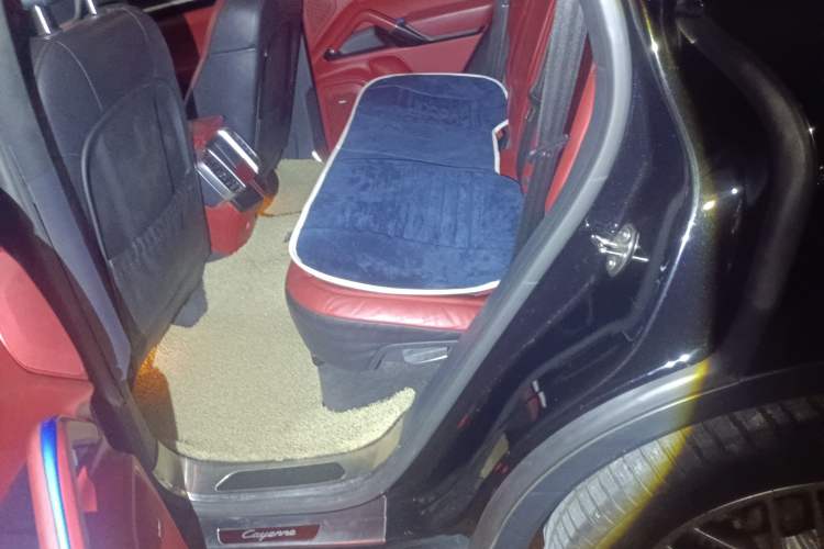 Used Porsche Cayenne 2015 Cayenne 3.0T Left Rear Seat