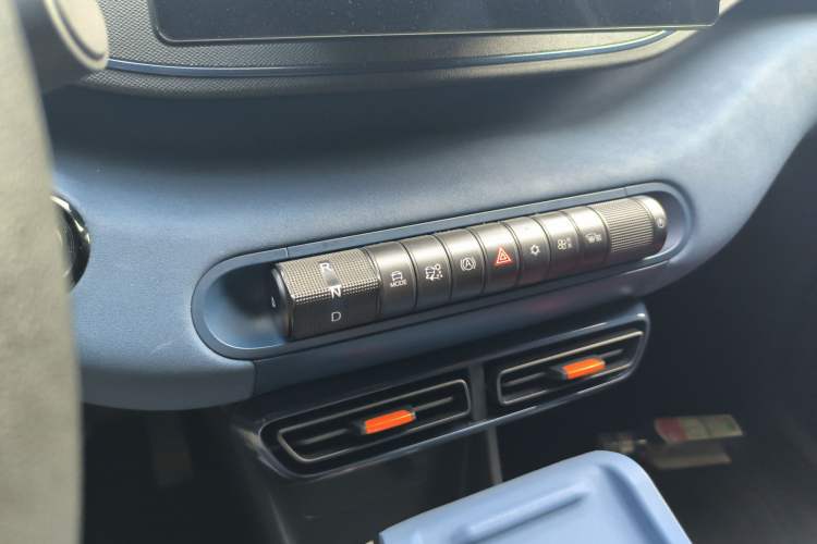 Used BYD Seagull 2024 Honor Edition 305km Dynamic Version Gear Lever