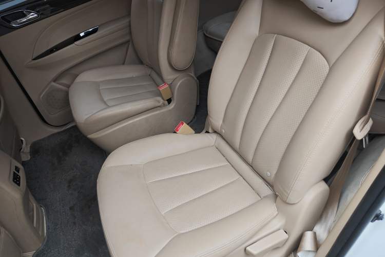 Used Baojun 730 2016 1.5L Manual Comfort Version 7 Seats China V Emission Standard