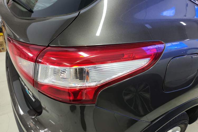 Used Nissan Qashqai 2016 2.0L CVT Elite Edition Right Rear Taillight