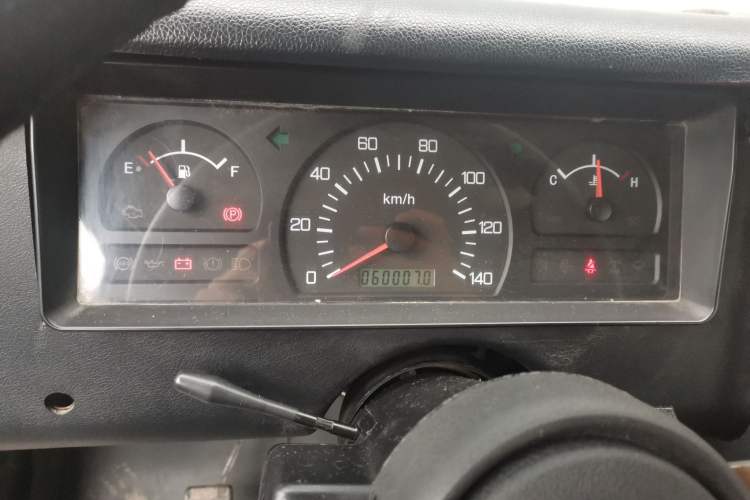 Used BAW 212 Classic 2016 2.0L Van Four-wheel Drive Luxury Version China IV
