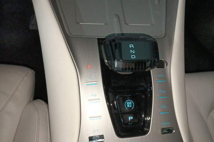 Used Denza N7 2023 with Ultra-Long Range Gear Lever