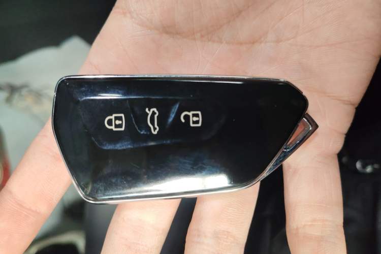 Used Volkswagen Lamando 2022 Lavida L 280TSI DSG Cool & Spicy Edition