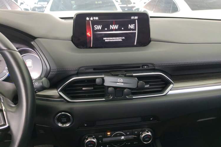 Used Mazda CX-5 2020 2.5L Automatic Two-Wheel Drive ZhiZun Version
