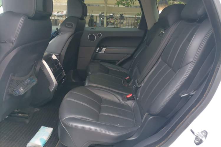 Used Land Rover Range Sport 2014 3.0 SC V6 HSE
