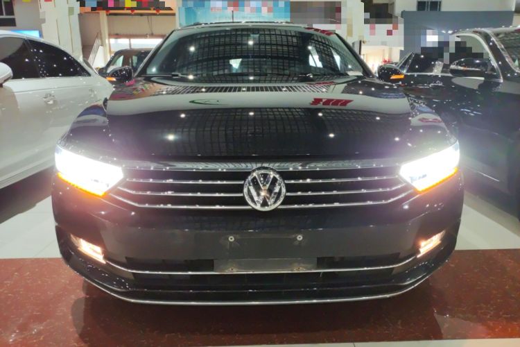 Used Volkswagen Magotan 2019 330TSI DSG Luxury Version China VI Standard