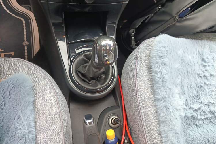 Used Citroen C-Quatre 2014 1.6L Manual Car Connectivity Edition Gear Lever