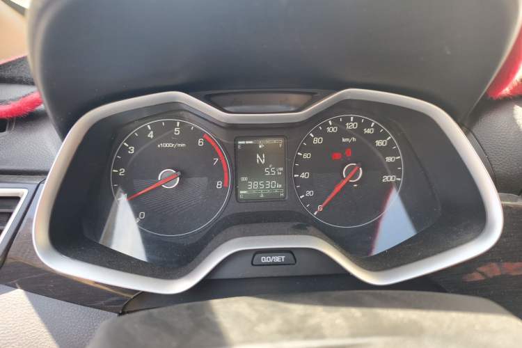 Used Baojun 310 2017 1.5L Automatic Fashion Model Instrument Cluster