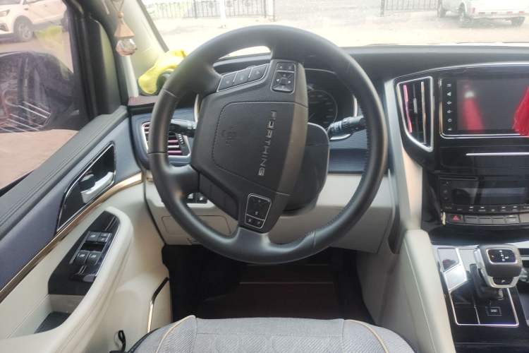 Used FORTHING M7 2022 Lingjue Model 2.0T Automatic Marquis Edition
