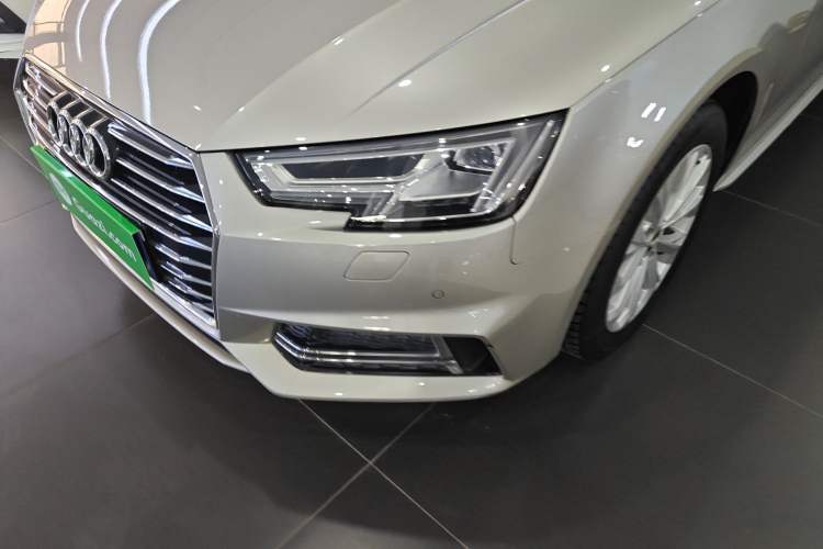 Used Audi A4L 2019 40 TFSI Ambition China VI