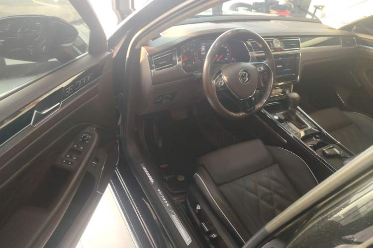 Used Volkswagen Phideon 2021 380TSI Prestige Edition