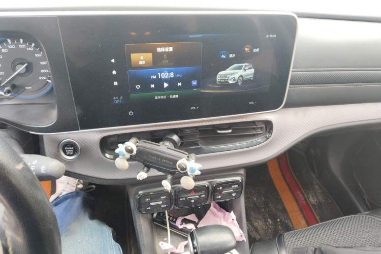 Used GAC Trumpchi GS3 2022 POWER 270T Automatic Sporty Edition Audio And AC Panel