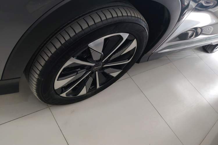 Used BYD Song PLUS New Energy 2025 DM-i 112KM Prestige Model