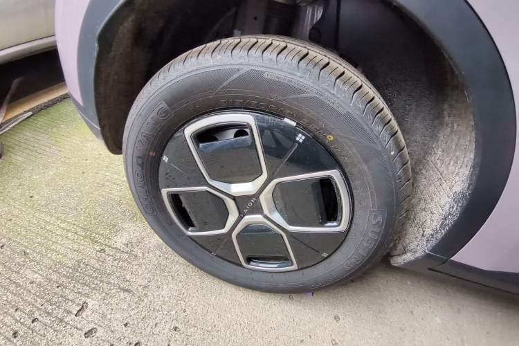 Used AION UT 2025 330 Starlight Edition
