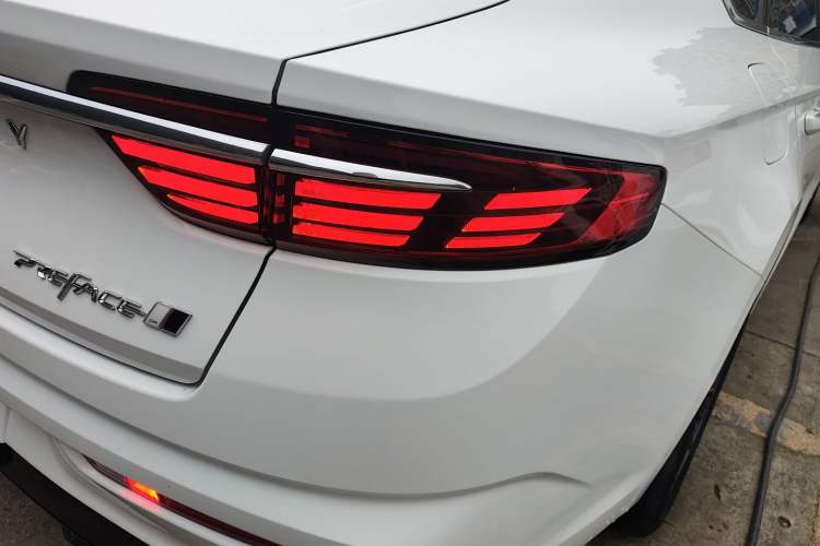 Used Geely Auto Preface 2023 1.5TD Fuyao Version
