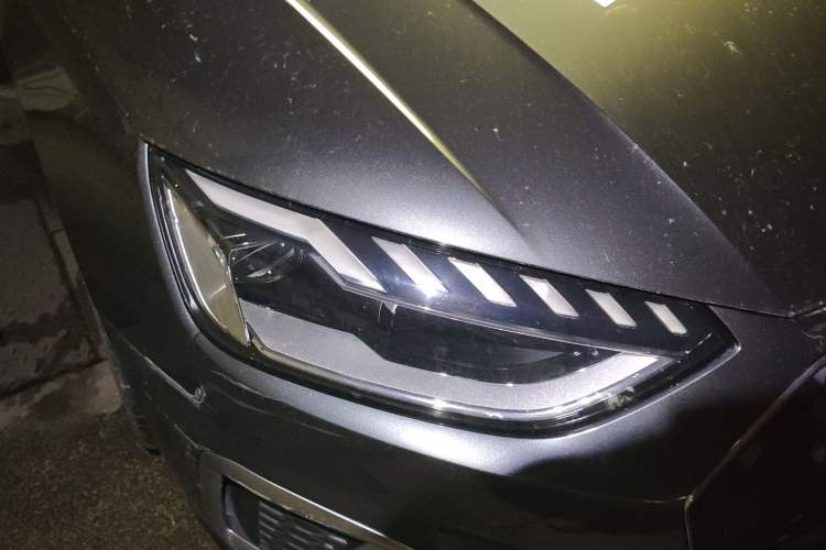 Used Audi A4L 2022 40 TFSI Luxury Dynamic Model Right Front Headlight