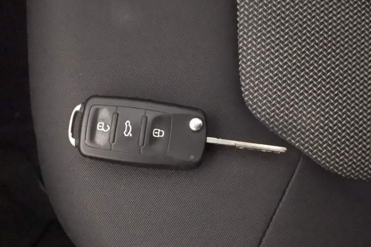 Used Skoda Rapid Spaceback 2016 Revised Version 1.4L Manual Front-Drive Edition