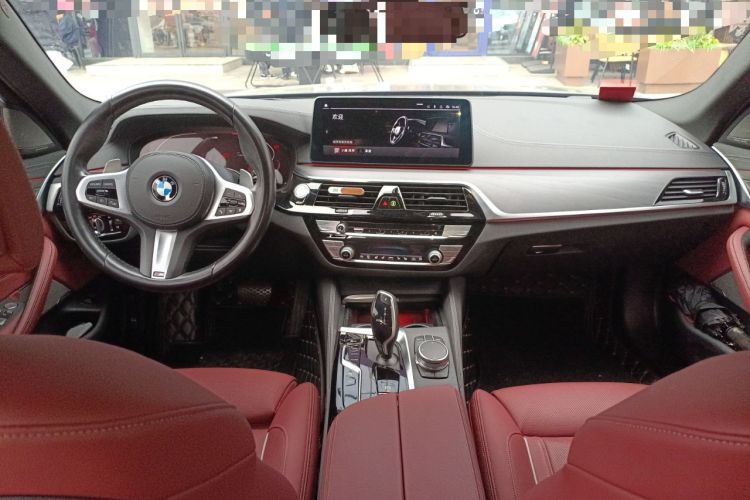 Used BMW 5 Series 2021 530Li Luxury Edition M Sport Package Center Console