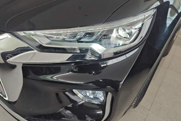 Used Hongqi HS5 2022 Revised Version 2.0T Smart Connect Flagship Edition