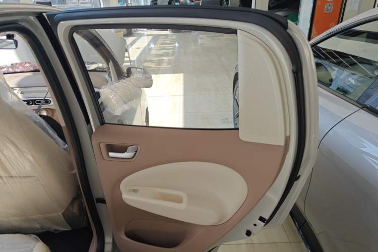 Used Wuling Hongguang MINIEV 2025 Four-Door Version Advanced Edition
