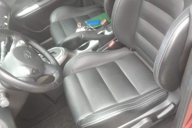 Used Infiniti ESQ 2014 1.6T Dynamic Edition
