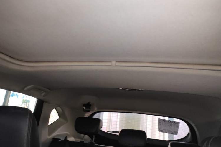 Used GAC Trumpchi GS5 Super 2015 1.8T Automatic Two-Wheel Drive Luxury Edition Headliner