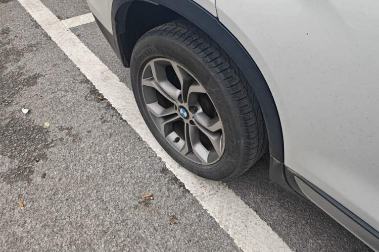 Used BMW X4 2014 xDrive20i X Design Package Exterior 5