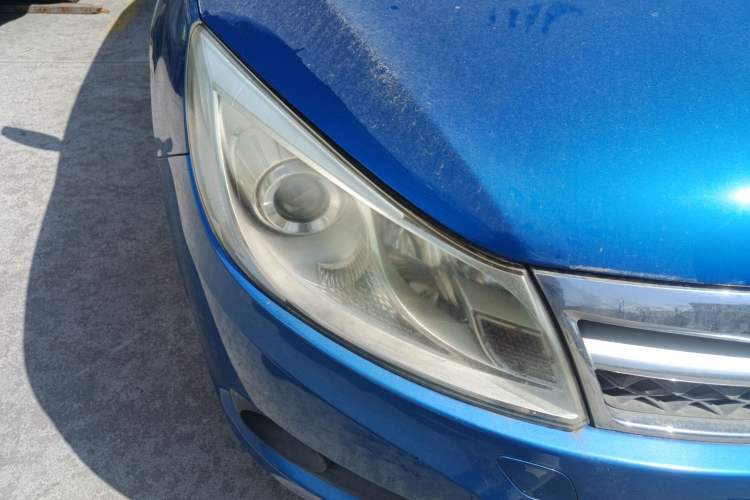 Used BYD Surui 2013 1.5L Manual Luxury Model Right Front Headlight