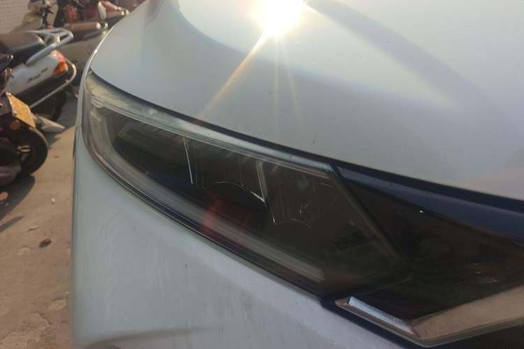 Used Honda XR-V 2020 220TURBO CVT Luxury Edition Right Front Headlight