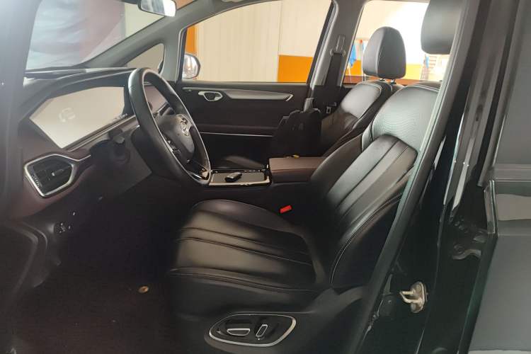 Used GAC Trumpchi M6 2023 PRO 270T DCT Luxury Edition Left Front Seat