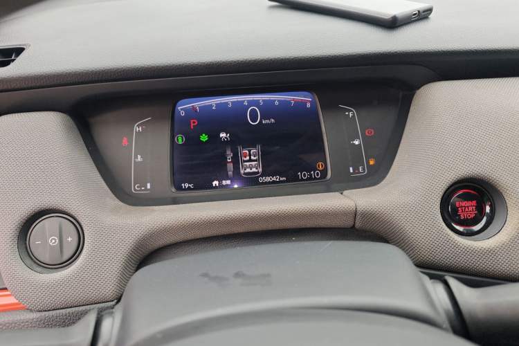 Used Honda LIFE 2021 1.5L CVT SPORT Heartbeat Edition
