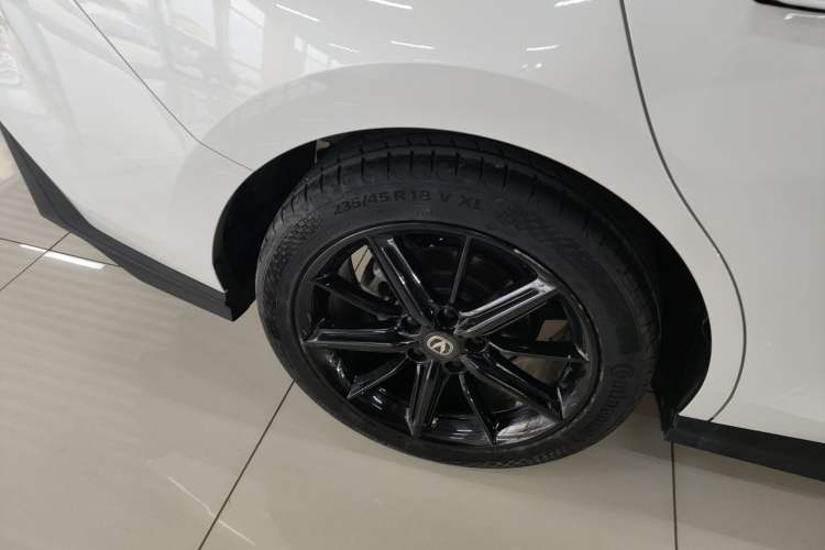 Used CHANGAN UNI-V 2023 1.5T Premium Model